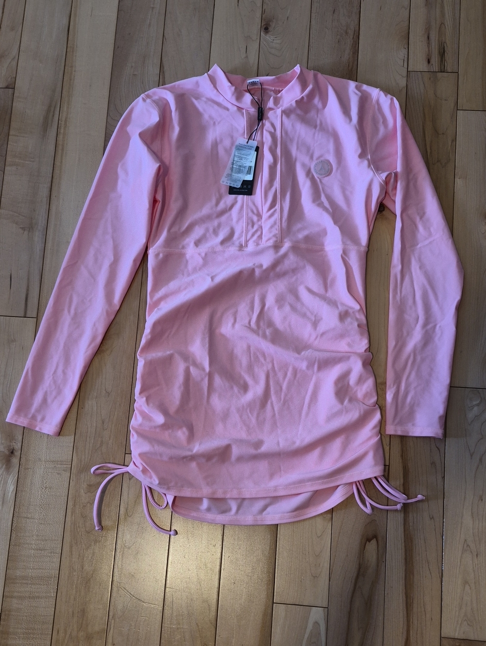 RELLECIGA Women's Size Medium Long-Sleeve Pink Rashguard Swim Top